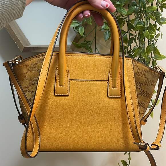 Michael Kors Gold Carmen Satchel - Picture 3 of 8